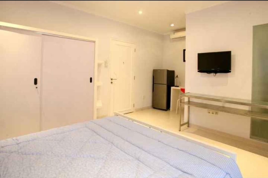 Отель Sun Rise House Джакарта Номер фото